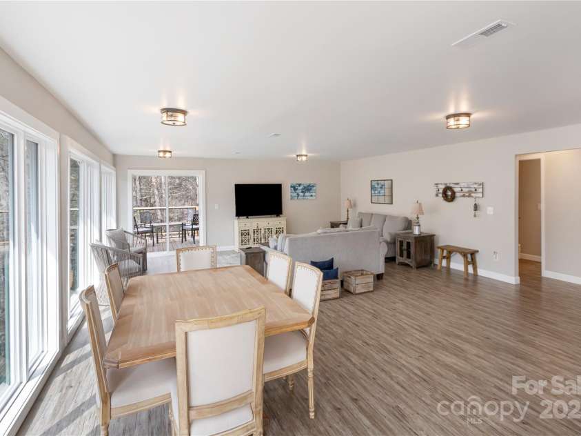 87 Medley Drive, Waynesville, NC 28785.  MLS# CAR4303300, YatesRealty ID 6580. 