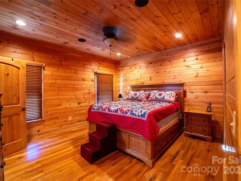 1235 Bob Falls Drive, Shelby, NC 28150.  MLS# CAR4182355, YatesRealty ID 6582. Bedroom 2