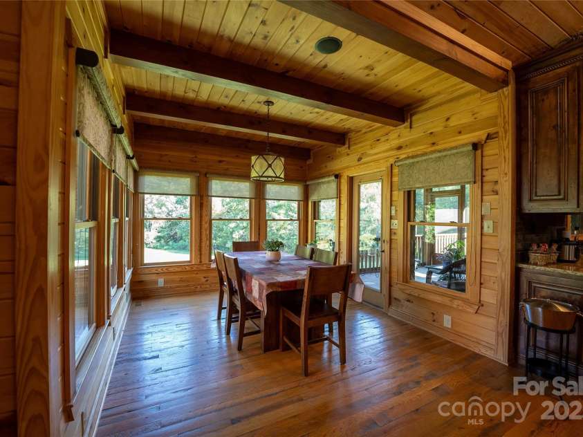 1235 Bob Falls Drive, Shelby, NC 28150.  MLS# CAR4182355, YatesRealty ID 6582. Dining area