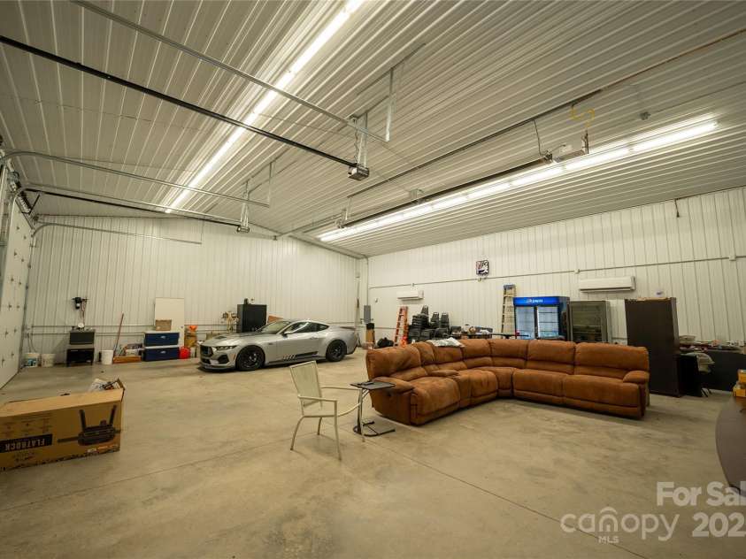 1235 Bob Falls Drive, Shelby, NC 28150.  MLS# CAR4182355, YatesRealty ID 6582. Shop