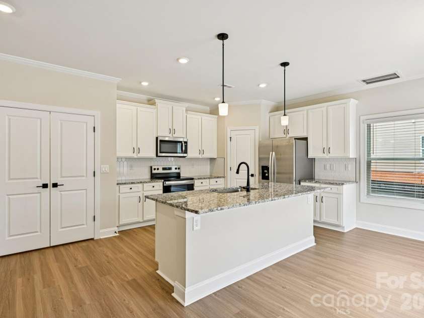 139 Jacobs Hill Place, Troutman, NC 28166.  MLS# CAR4251402, YatesRealty ID 6582. 