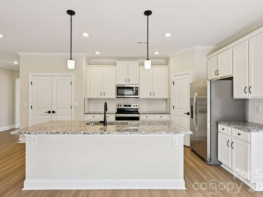 139 Jacobs Hill Place, Troutman, NC 28166.  MLS# CAR4251402, YatesRealty ID 6582. 