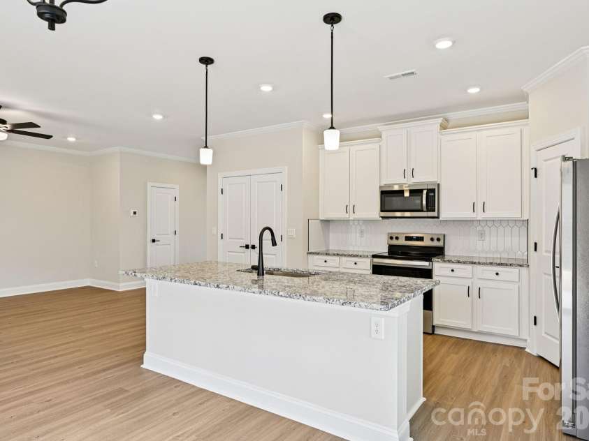 139 Jacobs Hill Place, Troutman, NC 28166.  MLS# CAR4251402, YatesRealty ID 6582. 