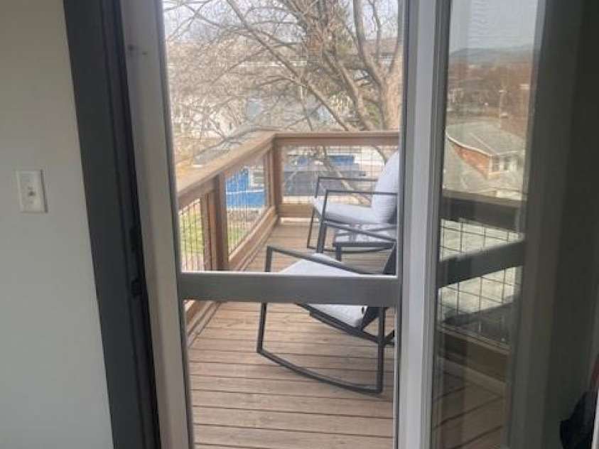 17 Ora Street, Asheville, NC 28801.  MLS# CAR4234359, YatesRealty ID 6585. 