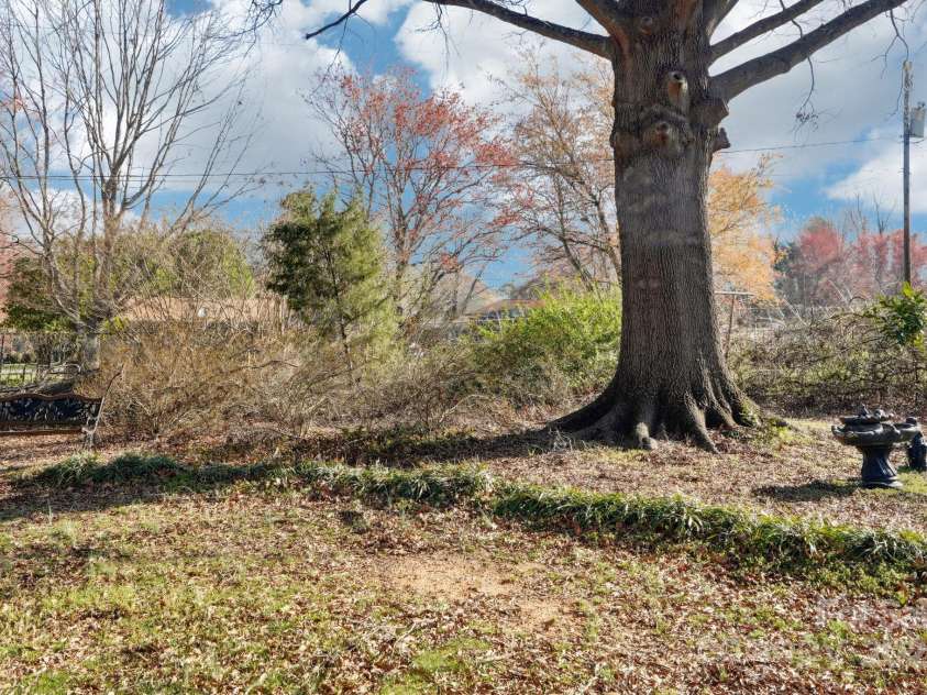 108 Colonial Drive, Kings Mountain, NC 28086.  MLS# CAR4232493, YatesRealty ID 6586. 