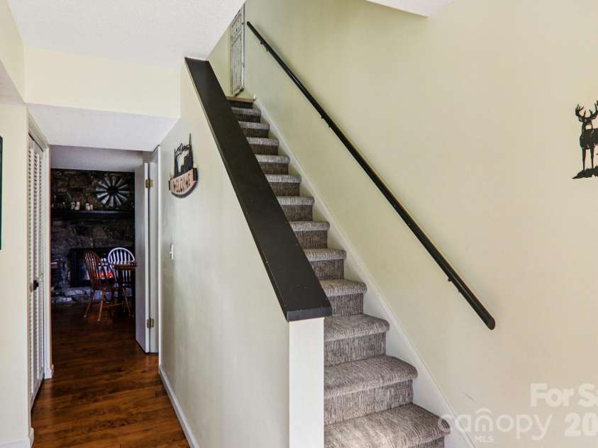 129 Riverside Villa Drive, Maggie Valley, NC 28751.  MLS# CAR4337512, YatesRealty ID 6586. 