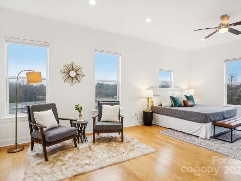 971 Westmere Avenue, Charlotte, NC 28208.  MLS# CAR4219427, YatesRealty ID 6587. Primary Bedroom