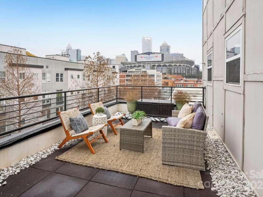 971 Westmere Avenue, Charlotte, NC 28208.  MLS# CAR4219427, YatesRealty ID 6587. Private Roof Top Terrace