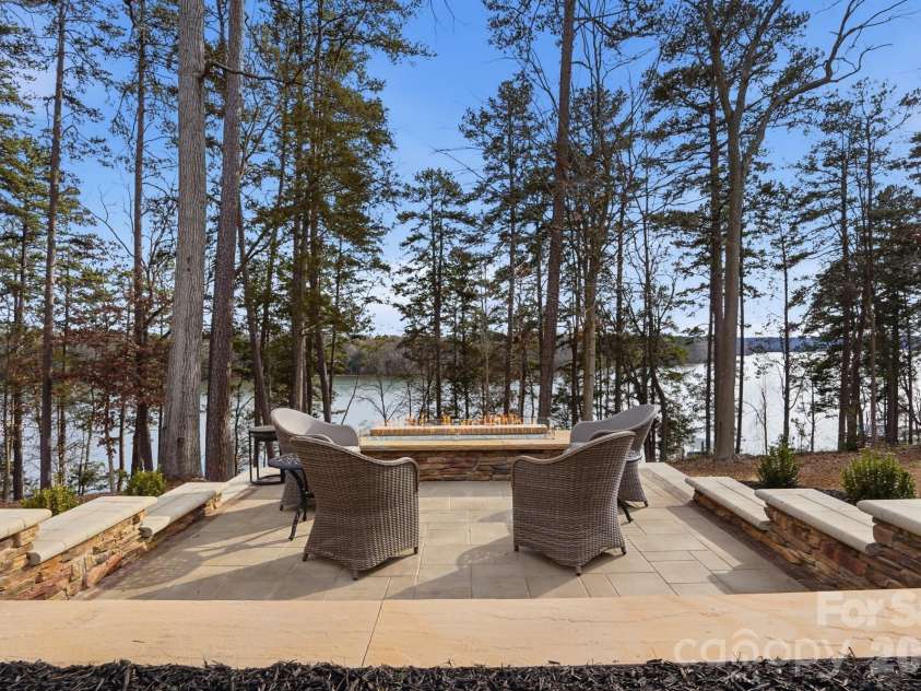 4012 Pollock View, Mount Holly, NC 28120.  MLS# CAR4349055, YatesRealty ID 6588. 
