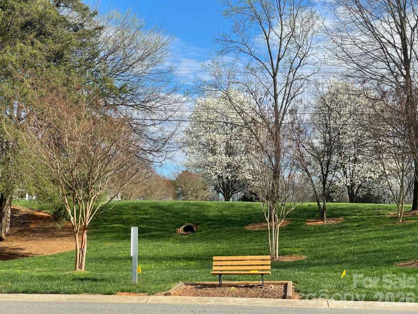 5626 Mcdowell Run Drive, Huntersville, NC 28078.  MLS# CAR4356003, YatesRealty ID 6589. 