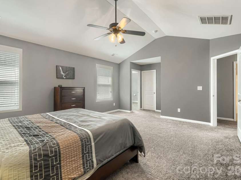 5626 Mcdowell Run Drive, Huntersville, NC 28078.  MLS# CAR4356003, YatesRealty ID 6589. 