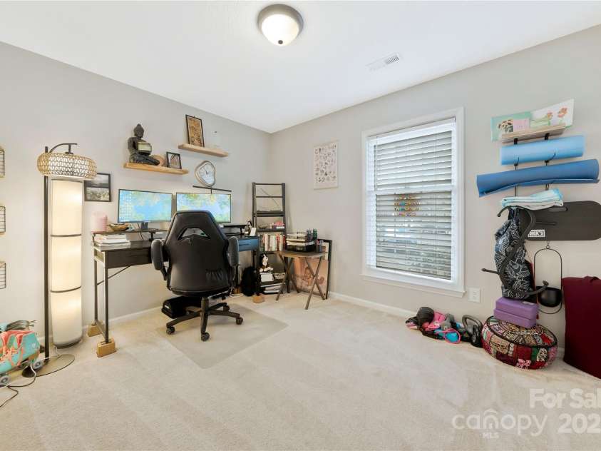 8701 Gainsford Court, Charlotte, NC 28210.  MLS# CAR4225372, YatesRealty ID 6589. 