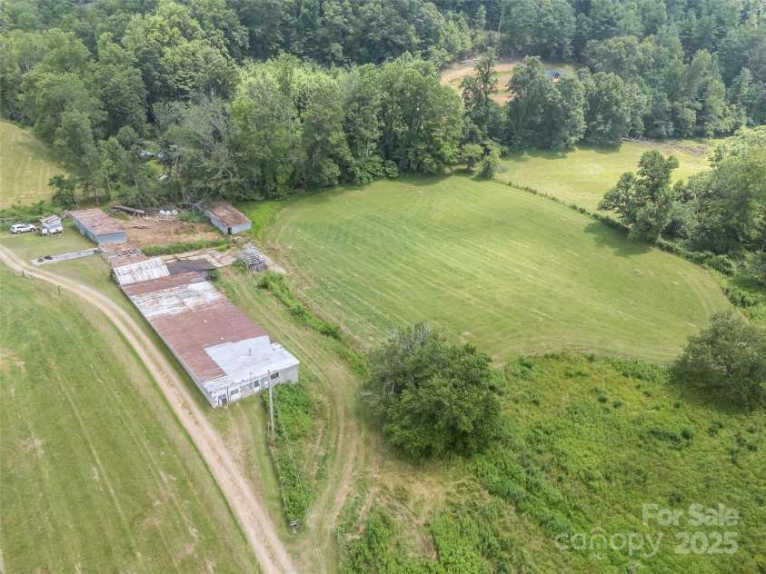 1305 Halltown Road, Spruce Pine, NC 28777.  MLS# CAR4288419, YatesRealty ID 659. 