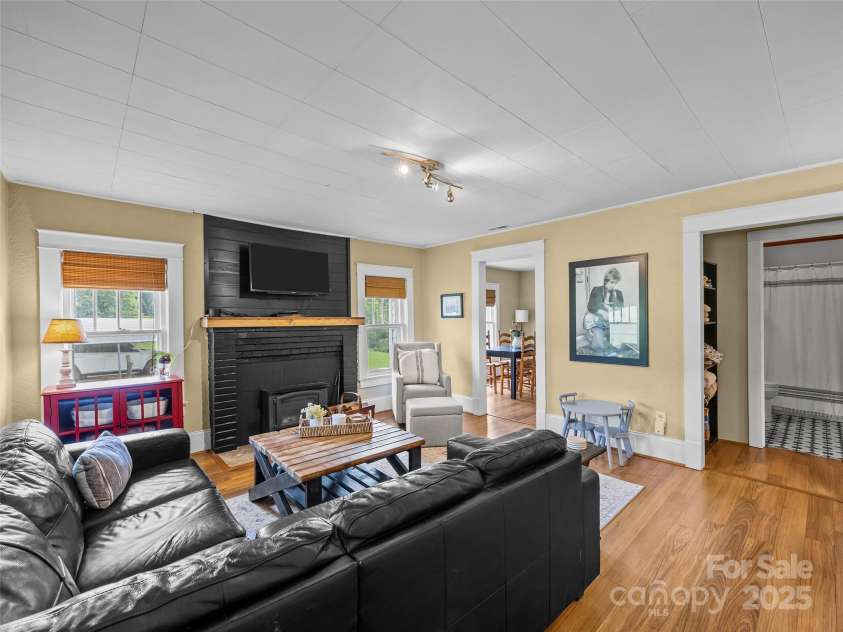 1305 Halltown Road, Spruce Pine, NC 28777.  MLS# CAR4288419, YatesRealty ID 659. 