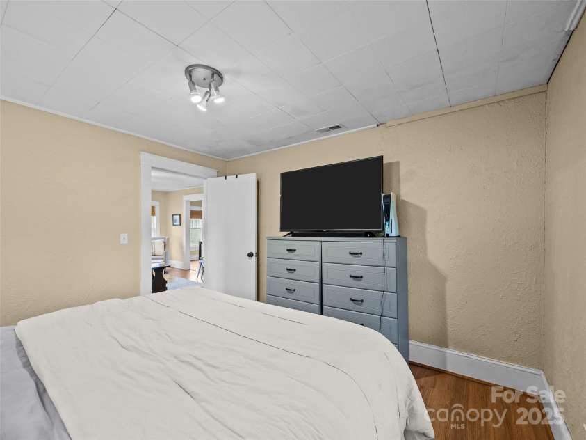 1305 Halltown Road, Spruce Pine, NC 28777.  MLS# CAR4288419, YatesRealty ID 659. 