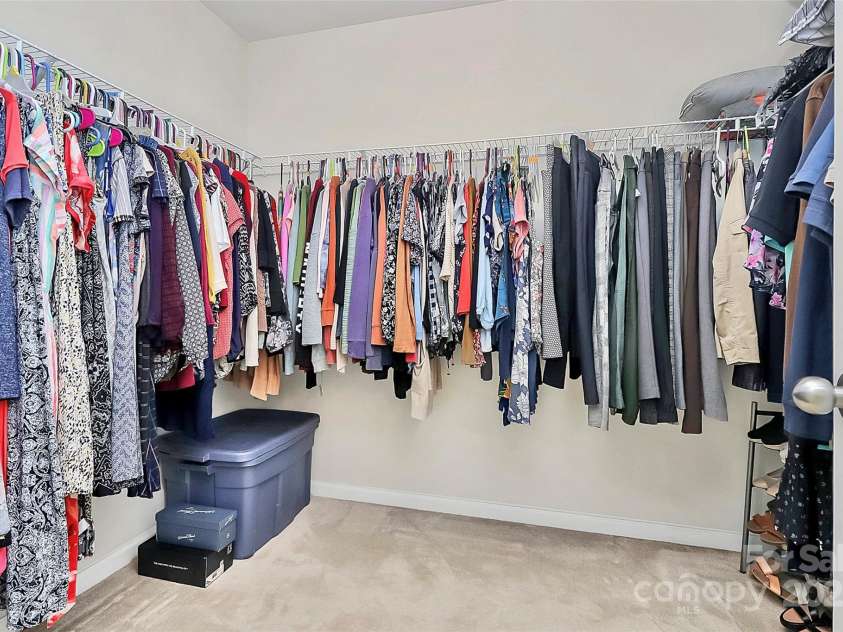 204 Kingston Drive, Mount Holly, NC 28120.  MLS# CAR4280929, YatesRealty ID 659. 