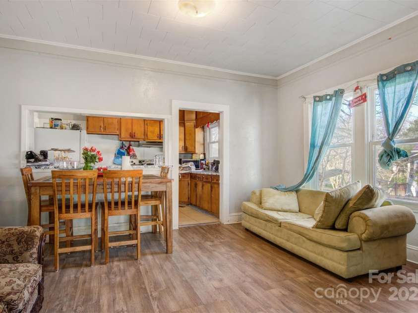 21 D Street, Newton, NC 28658.  MLS# CAR4244629, YatesRealty ID 6591. 