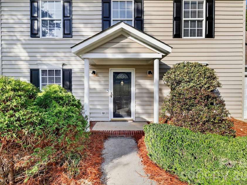 3034 Tom Savage Drive, Harrisburg, NC 28075.  MLS# CAR4358368, YatesRealty ID 6591. 
