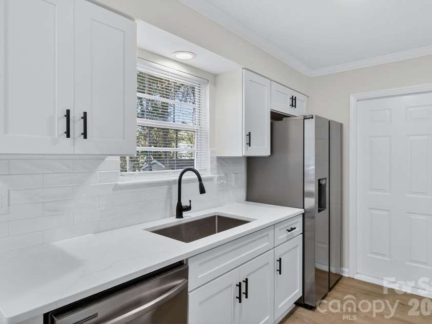 3034 Tom Savage Drive, Harrisburg, NC 28075.  MLS# CAR4358368, YatesRealty ID 6591. 