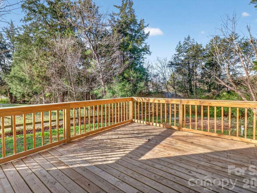 3034 Tom Savage Drive, Harrisburg, NC 28075.  MLS# CAR4358368, YatesRealty ID 6591. 