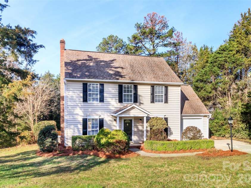 3034 Tom Savage Drive, Harrisburg, NC 28075.  MLS# CAR4358368, YatesRealty ID 6591. 
