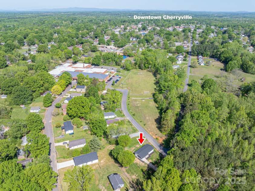 692 Pink Street, Cherryville, NC 28021.  MLS# CAR4246475, YatesRealty ID 6592. 