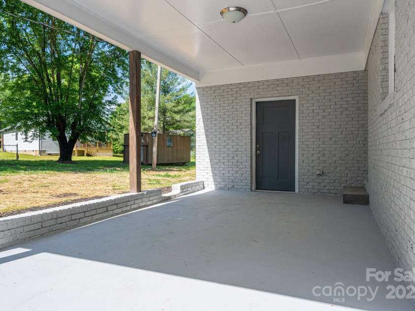 692 Pink Street, Cherryville, NC 28021.  MLS# CAR4246475, YatesRealty ID 6592. 