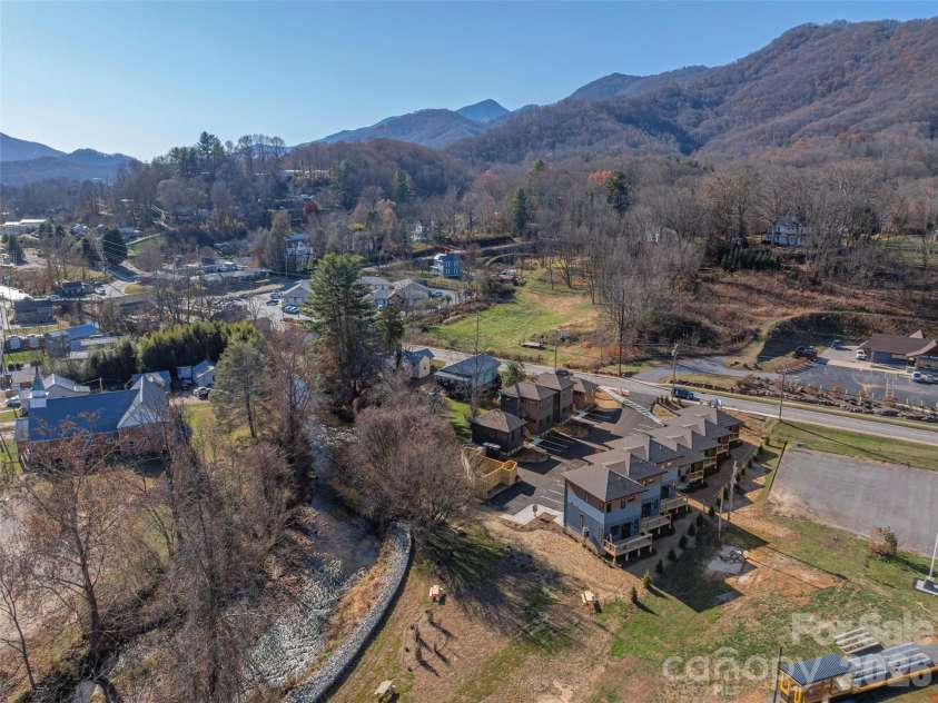 20 Leap Frog Park, Waynesville, NC 28786.  MLS# CAR4362713, YatesRealty ID 6593. 