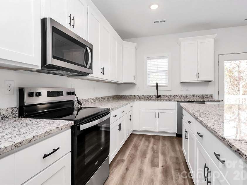 3016 Woodlands Creek Drive, Monroe, NC 28110.  MLS# CAR4336585, YatesRealty ID 6594. 