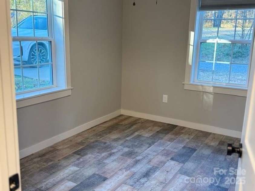 805 Marve Street, Gastonia, NC 28052.  MLS# CAR4330650, YatesRealty ID 6595. 