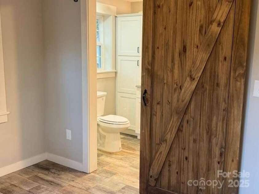 805 Marve Street, Gastonia, NC 28052.  MLS# CAR4330650, YatesRealty ID 6595. 