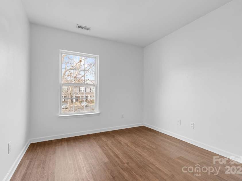 3028 Summerfield Ridge Lane, Matthews, NC 28105.  MLS# CAR4219617, YatesRealty ID 6596. Third bedroom