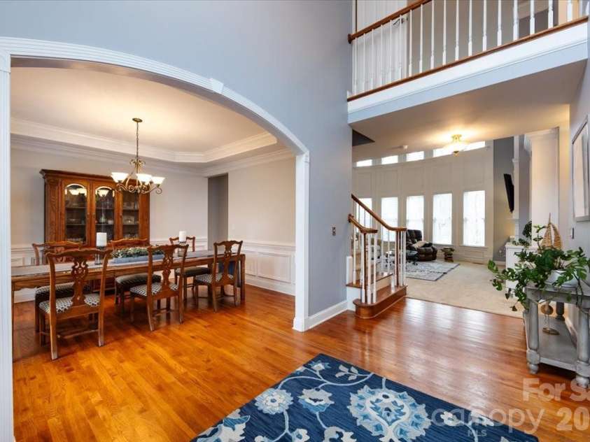 5803 Silver Creek Drive, Waxhaw, NC 28173.  MLS# CAR4350110, YatesRealty ID 6596. 