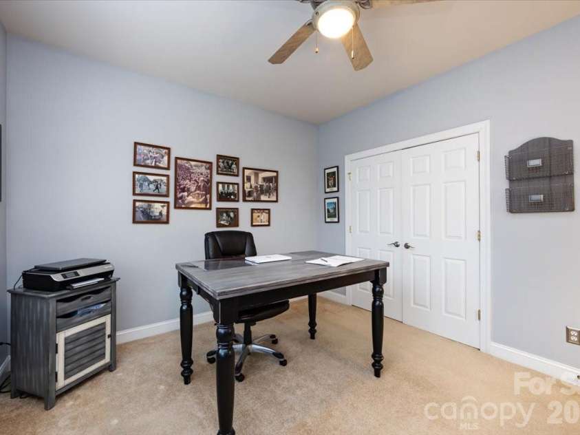 5803 Silver Creek Drive, Waxhaw, NC 28173.  MLS# CAR4350110, YatesRealty ID 6596. First Floor Bedroom