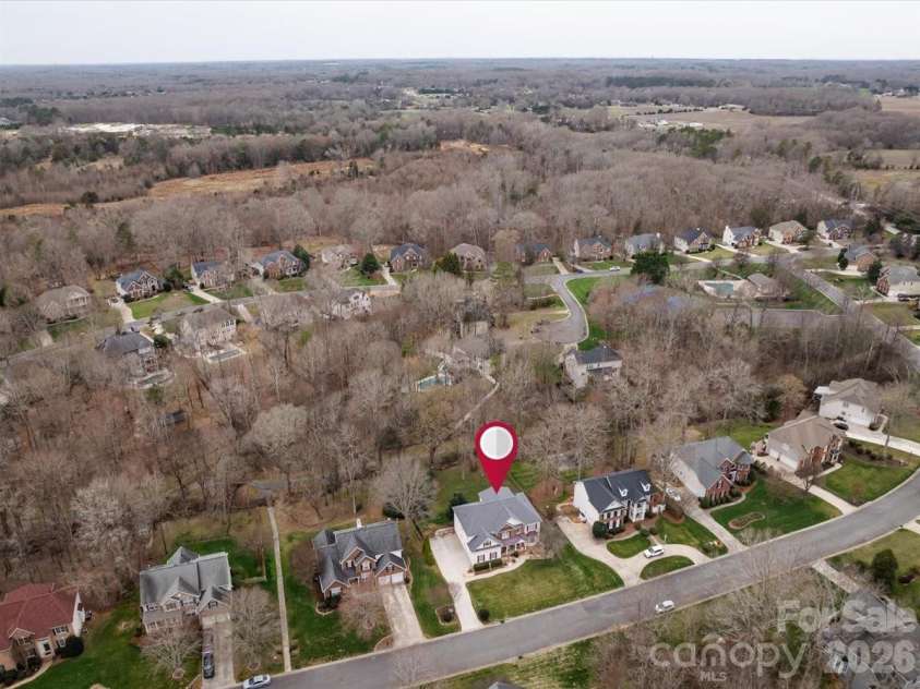 5803 Silver Creek Drive, Waxhaw, NC 28173.  MLS# CAR4350110, YatesRealty ID 6596. Welcome Home