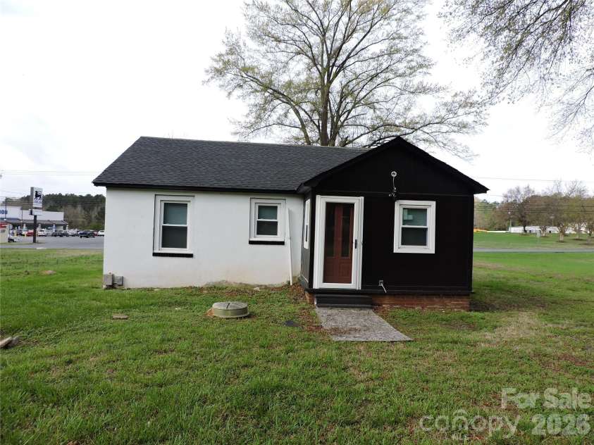 533 Fork Road, Norwood, NC 28128.  MLS# CAR4357251, YatesRealty ID 6597. 