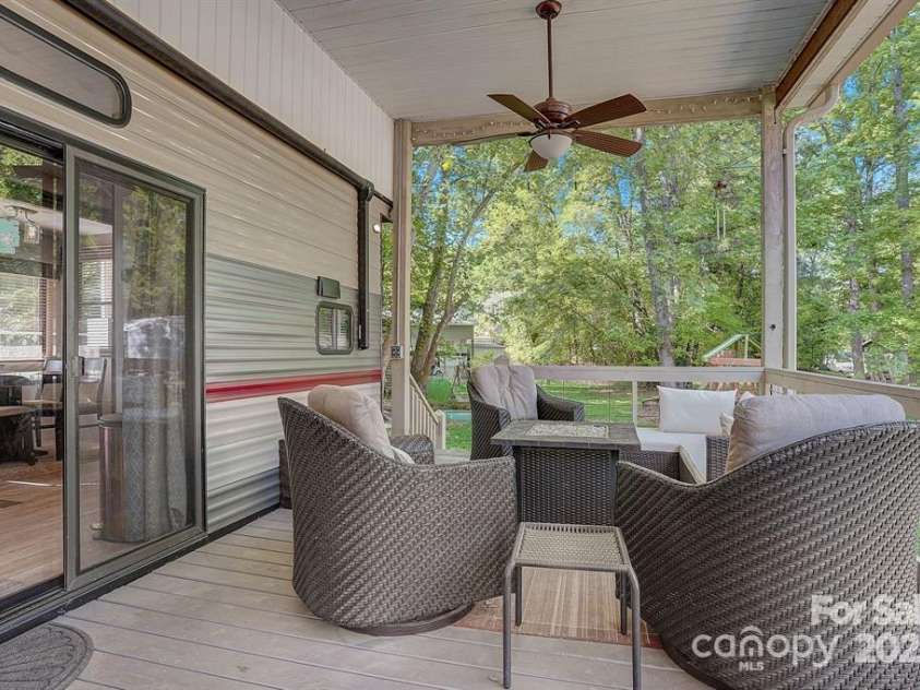 109 Pembrooke Trail, Mount Gilead, NC 27306.  MLS# CAR4227892, YatesRealty ID 6598. 