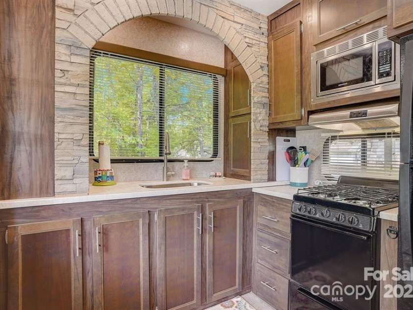 109 Pembrooke Trail, Mount Gilead, NC 27306.  MLS# CAR4227892, YatesRealty ID 6598. 