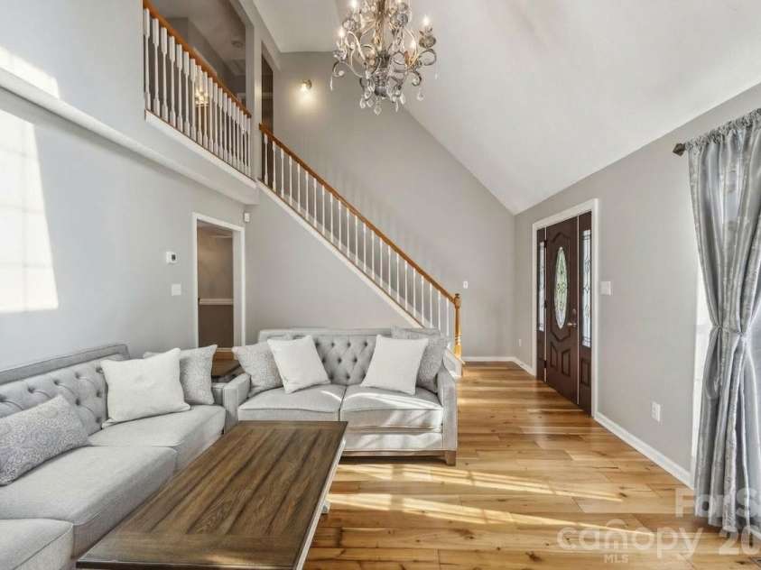 3223 Rheinwood Court, Matthews, NC 28105.  MLS# CAR4356431, YatesRealty ID 6599. 