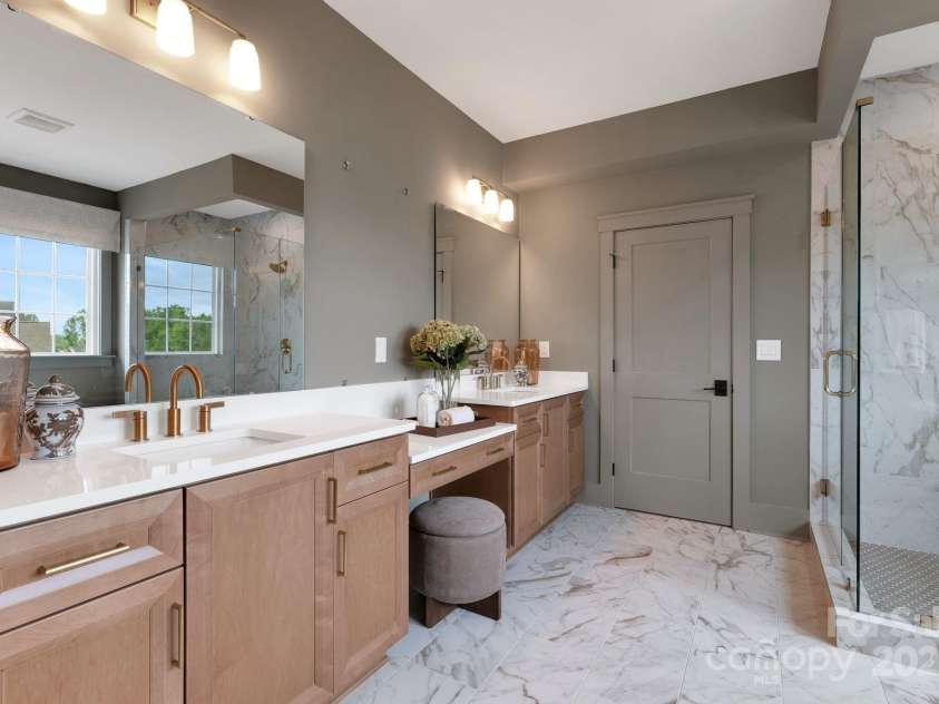 13648 Glennmayes Road, Huntersville, NC 28078.  MLS# CAR4265623, YatesRealty ID 66. 