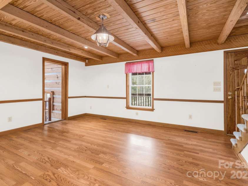 243 Terrie Drive, Winston Salem, NC 27107.  MLS# CAR4296605, YatesRealty ID 66. 