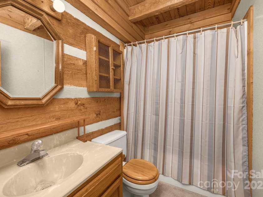 243 Terrie Drive, Winston Salem, NC 27107.  MLS# CAR4296605, YatesRealty ID 66. 