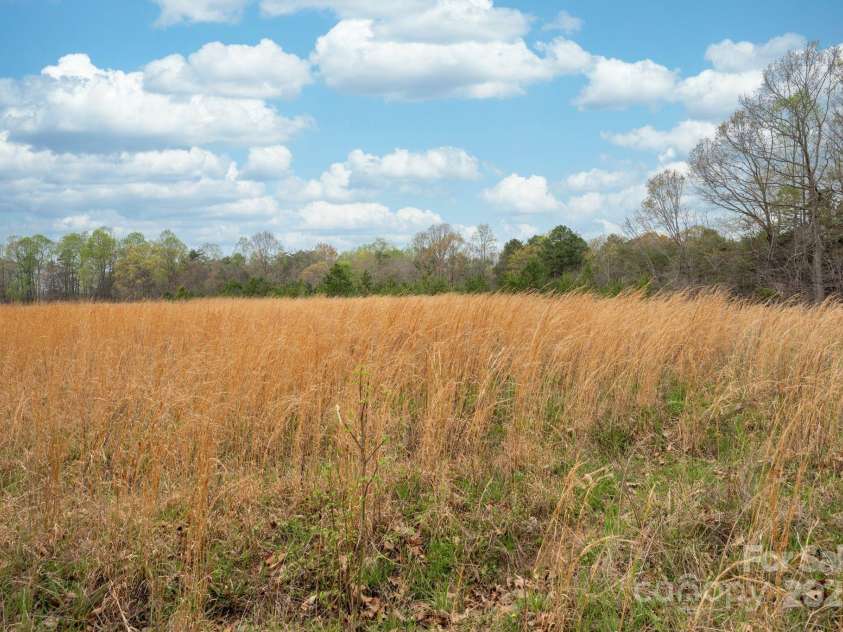 243 Terrie Drive, Winston Salem, NC 27107.  MLS# CAR4296605, YatesRealty ID 66. 