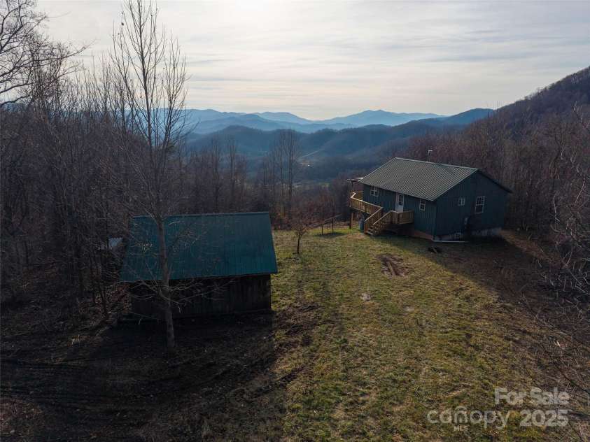 506 Rocky Acres Road, Canton, NC 28716.  MLS# CAR4327605, YatesRealty ID 660. 