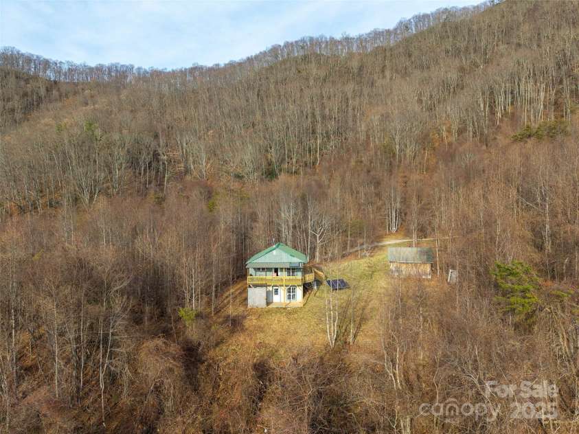 506 Rocky Acres Road, Canton, NC 28716.  MLS# CAR4327605, YatesRealty ID 660. 