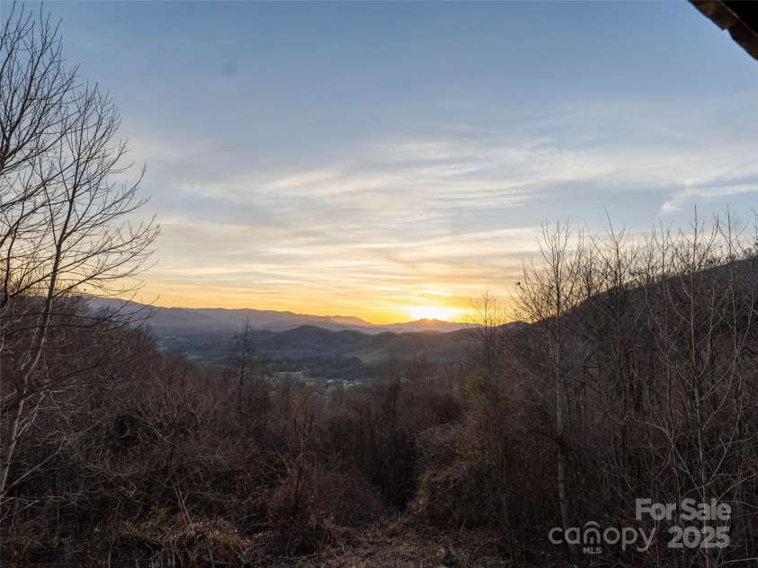 506 Rocky Acres Road, Canton, NC 28716.  MLS# CAR4327605, YatesRealty ID 660. 