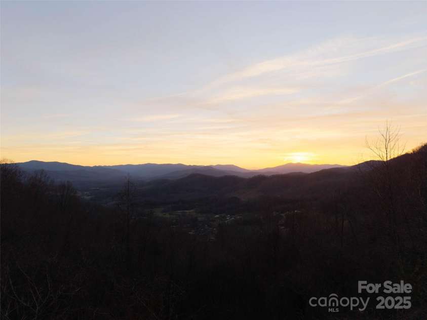 506 Rocky Acres Road, Canton, NC 28716.  MLS# CAR4327605, YatesRealty ID 660. 