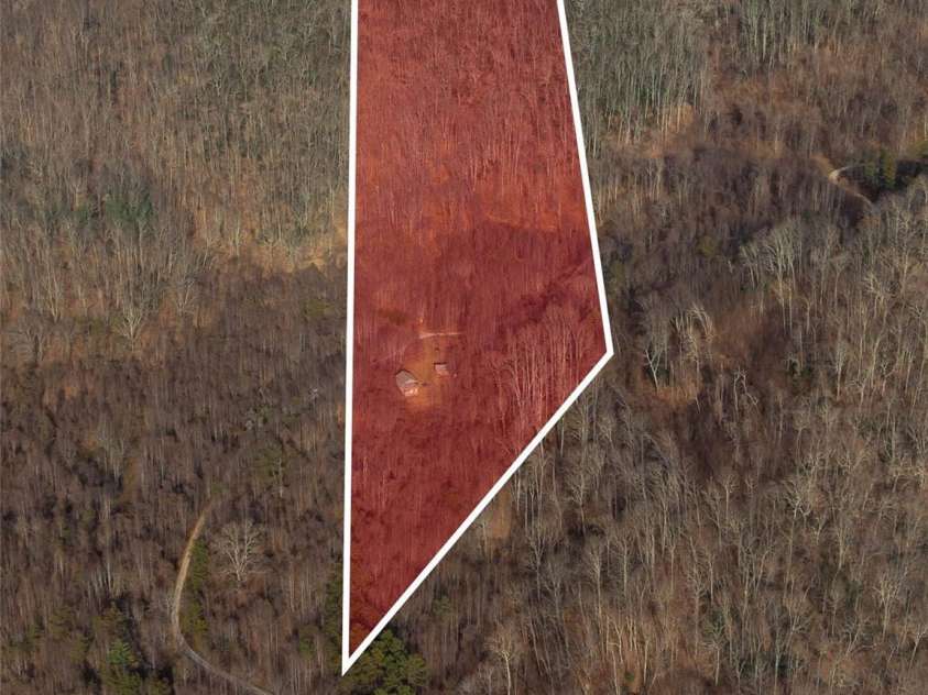 506 Rocky Acres Road, Canton, NC 28716.  MLS# CAR4327605, YatesRealty ID 660. 