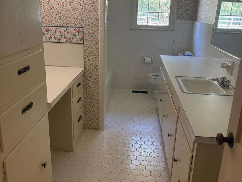 507 Poplar Springs Church Road, Shelby, NC 28152.  MLS# CAR4304228, YatesRealty ID 660. 