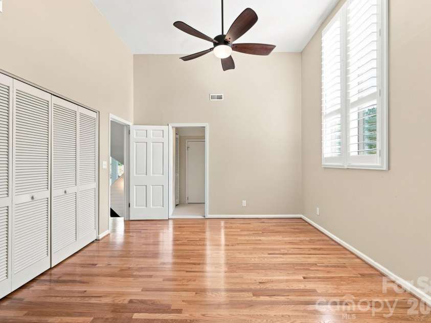 155 Winding Meadows Drive, Flat Rock, NC 28731.  MLS# CAR4418480, YatesRealty ID 6600. 2nd En Suite Bedroom upstairs